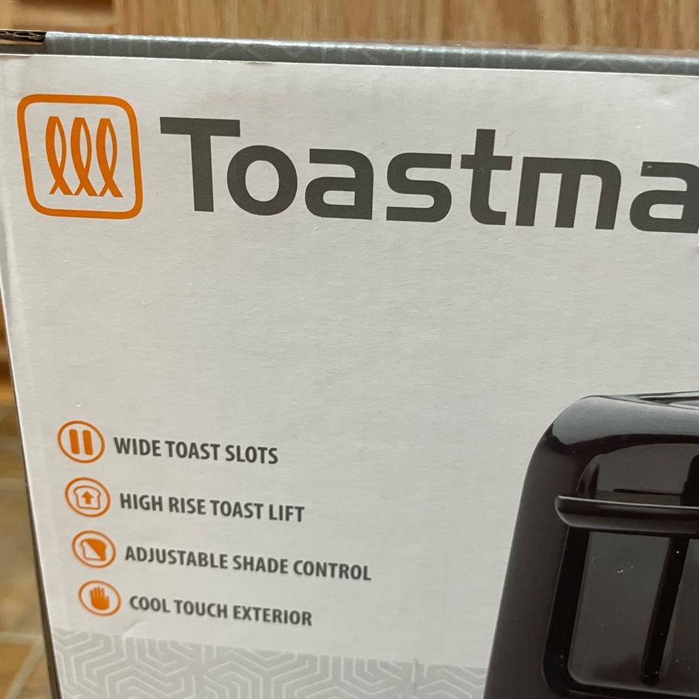 Toaster - Picture 2 of 4